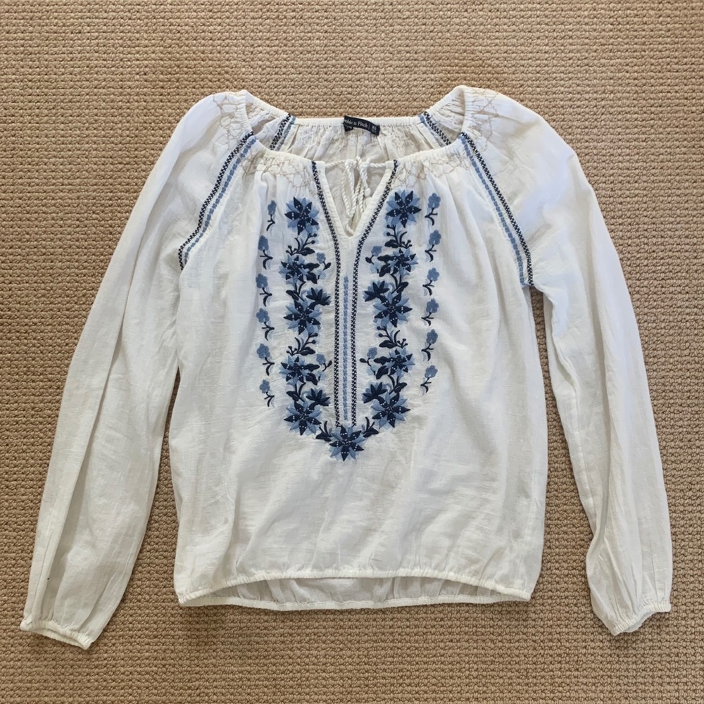long sleeve blue floral blouse